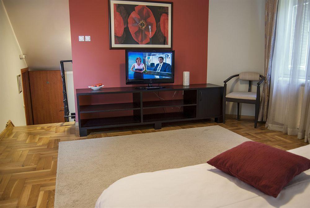 Villa Forest Beograd Ngoại thất bức ảnh
