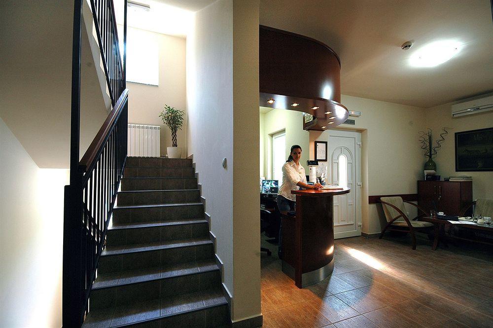 Villa Forest Beograd Ngoại thất bức ảnh