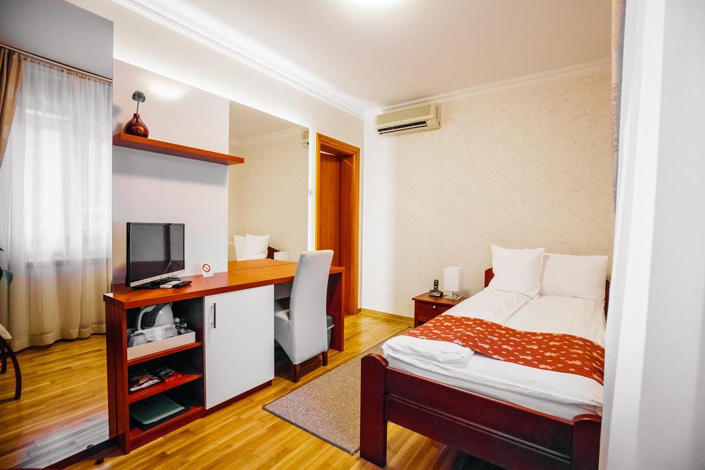 Villa Forest Beograd Ngoại thất bức ảnh