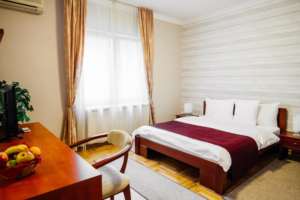 Villa Forest Beograd Ngoại thất bức ảnh
